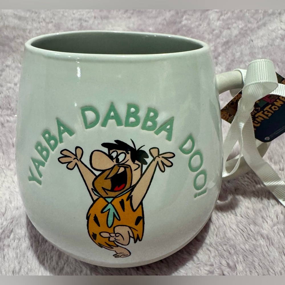 THE FLINTSTONES COFFEE MUG w/FRED FLINTSTONE “YABBA DABBA DOO” NEW